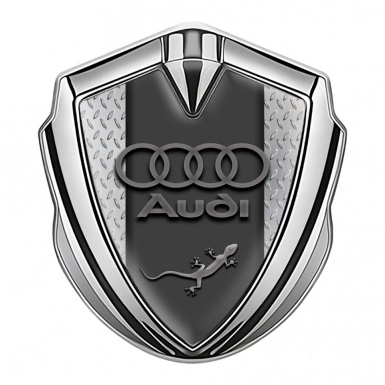 Audi Quattro Bodyside Emblem Badge Silver Treadplate Center Pilon