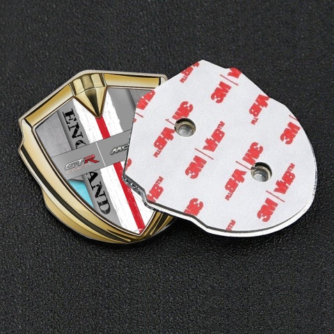 Mclaren GTR Domed Emblem Badge Gold Tarmac Texture England Motif