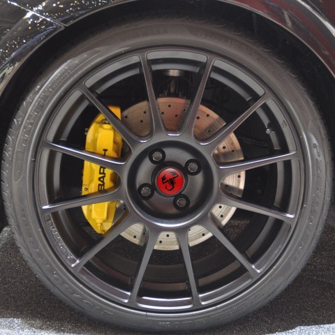 Fiat Abarth Domed Stickers Wheel Center Cap Simple Red