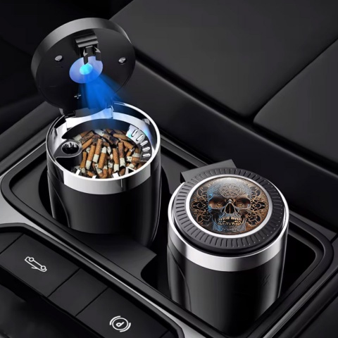 Skull Logo Edition High-Quality Car Ashtray for Cigarette